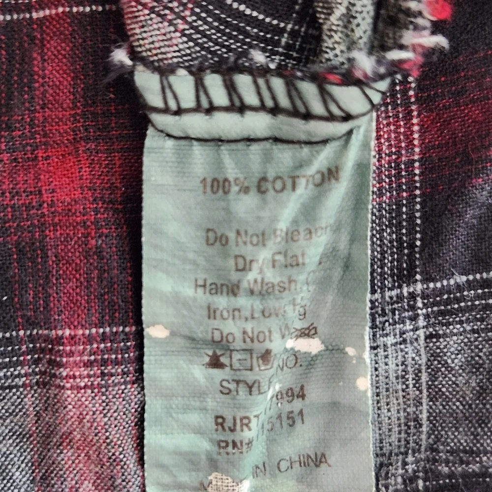 Romeo & Juliet Couture Western Plaid Button-Down Shirt  Size Large